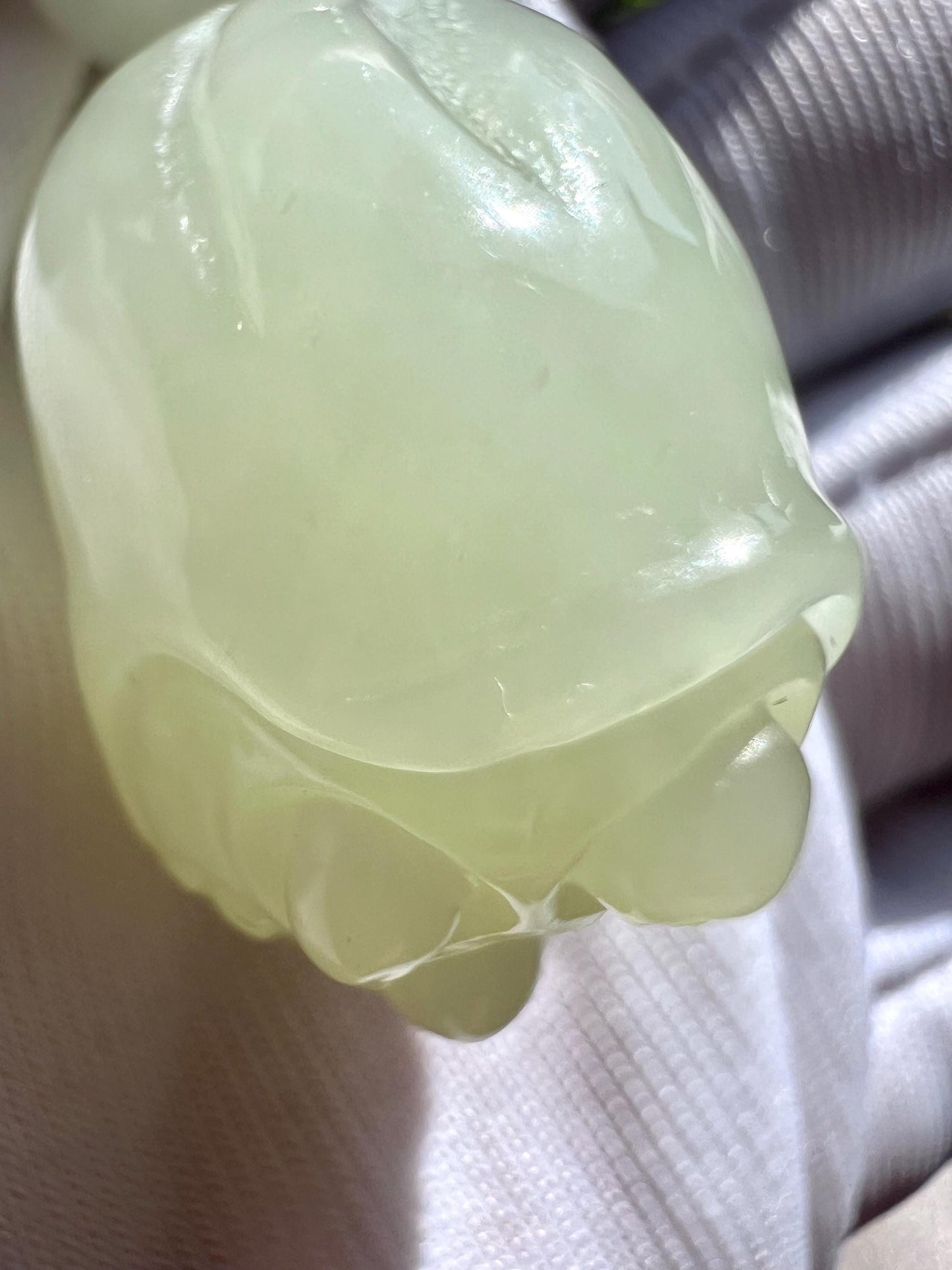 Certified natural jade/ Ruoqiang White Nephrite carved lotus seedpod pendant/greenish white/ 天然软玉 若羌白玉莲蓬 吊坠 #5918 青白色