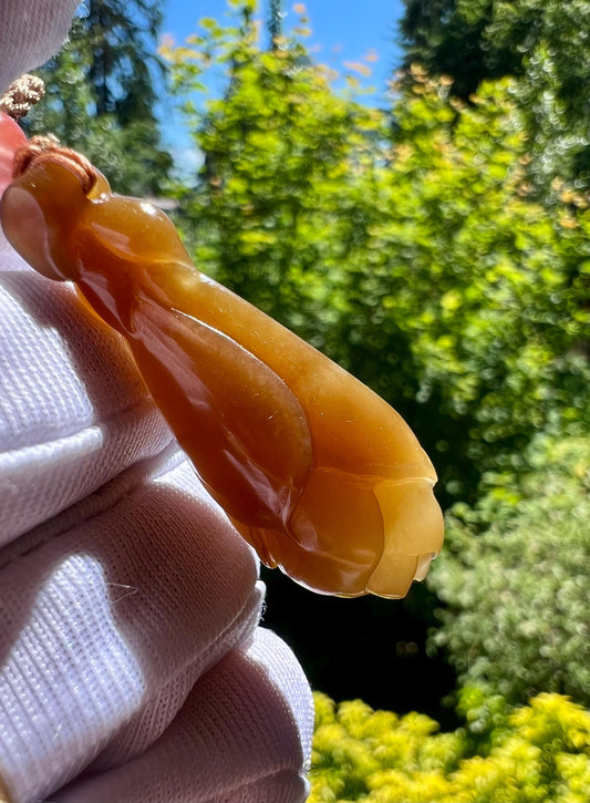 Certified natural jade/Qiemo sweet caramel brown and white Nephrite carved Magnolia pendant/hand braided necklace天然精品 且末奶油焦糖/糖白玉 手工雕刻玉兰花吊坠 项链 #1177