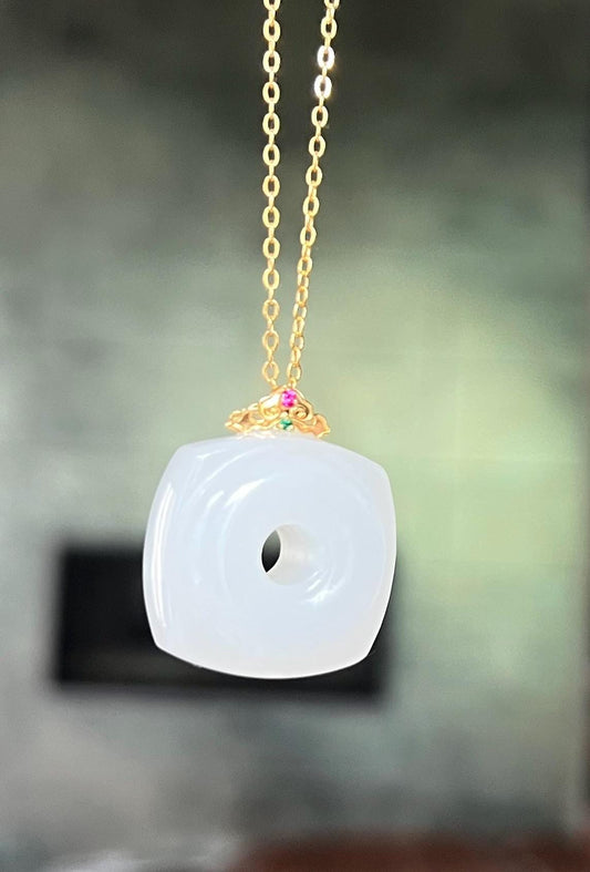Certified natural jade/Siberian White Nephrite square donut pendant/circle safety pendant necklace/gold 18k天然精品软玉 俄料白玉 方平安扣 吊坠 18k金扣头 #7400 油亮脂白