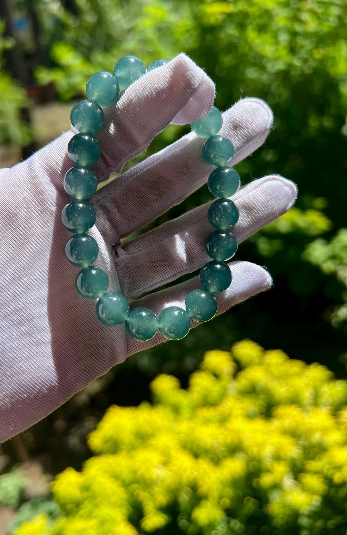 9.8mm Certified natural untreated Grade A Jade bracelet/Guatemala Jadeite bracelet/icy blue Jadiete  天然精品无优化冰种蓝水翡翠手串 刚性足 起胶起莹光#0592 湖蓝色