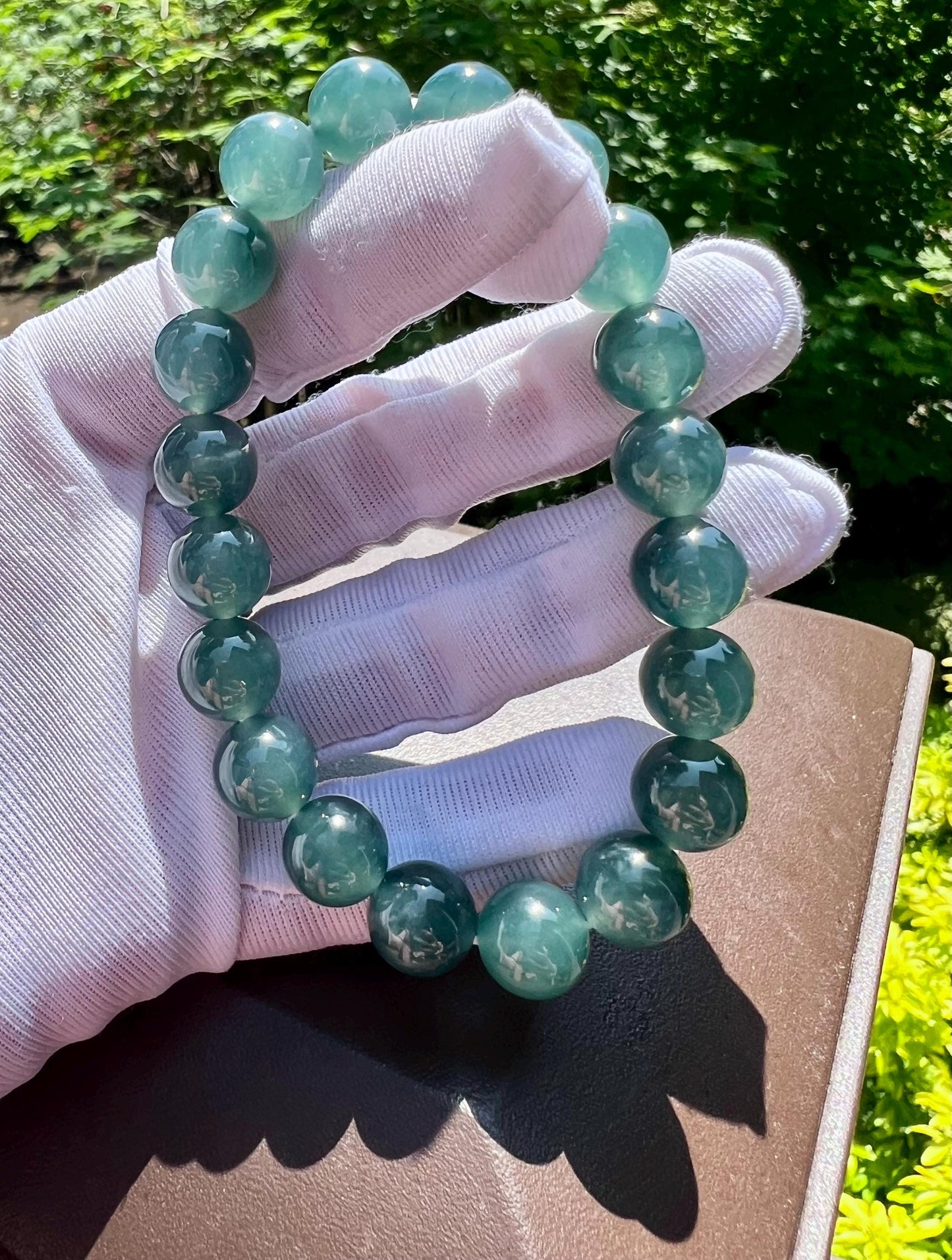 9.8mm Certified natural untreated Grade A Jade bracelet/Guatemala Jadeite bracelet/icy blue Jadiete  天然精品无优化冰种蓝水翡翠手串 刚性足 起胶起莹光#0592 湖蓝色