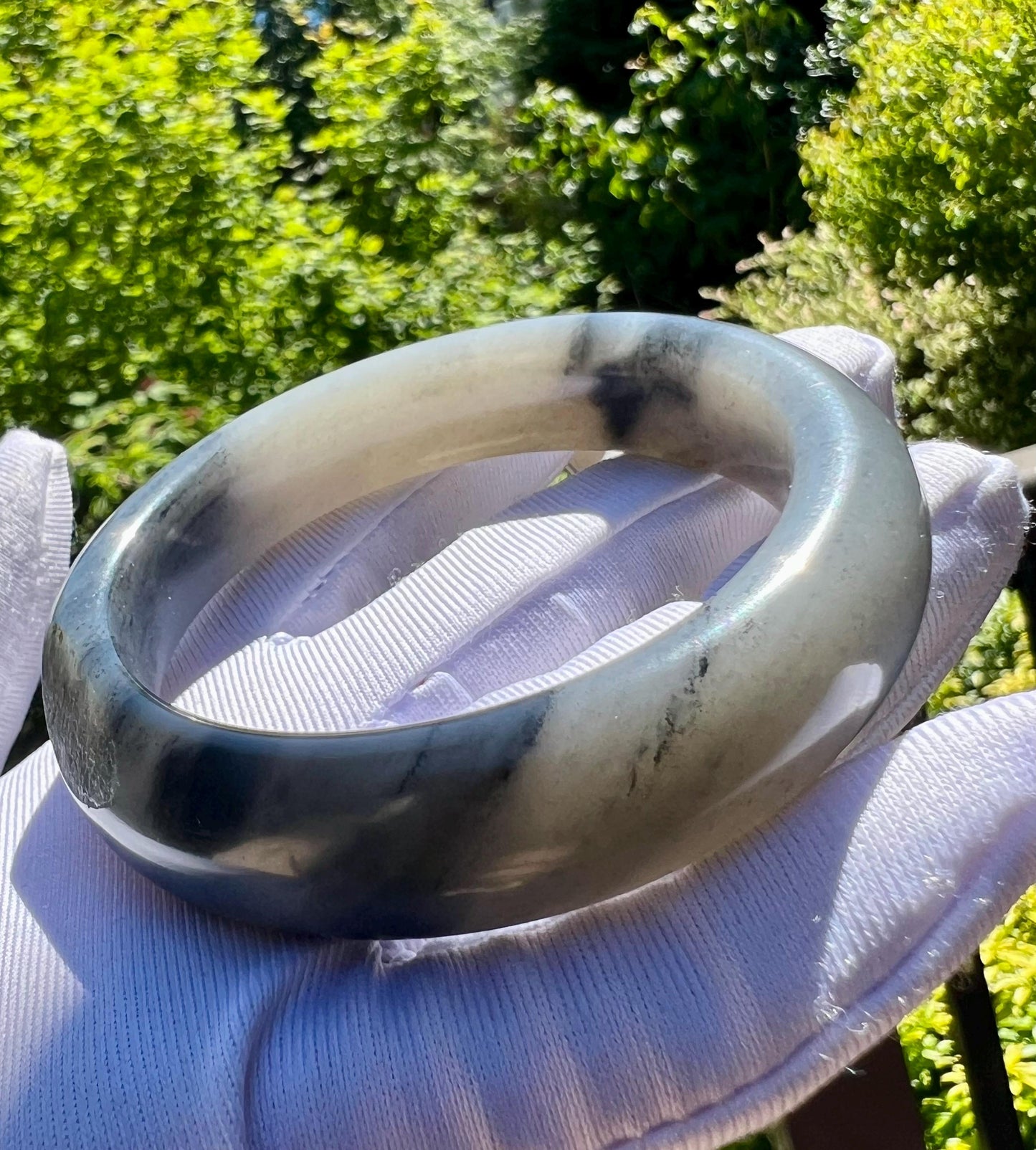 55mm Certified natural jade/black and White Nephrite bangle/ Qinghua river nephrite 天然精品 河料青花  水墨画 正圈手镯 平安镯#2445 青花子料 留皮