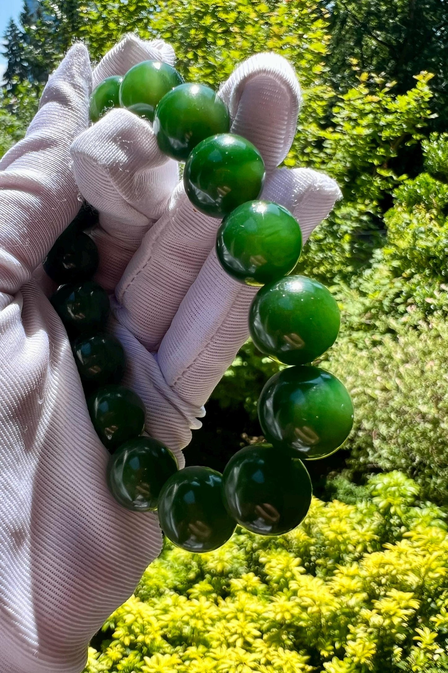 12.7mm+ Certified natural nephrite green jade/Siberian Gradient green nephrite Bracelet/ rich green nephrite/天然俄料碧玉手串 白加绿 色浓油润 #4589