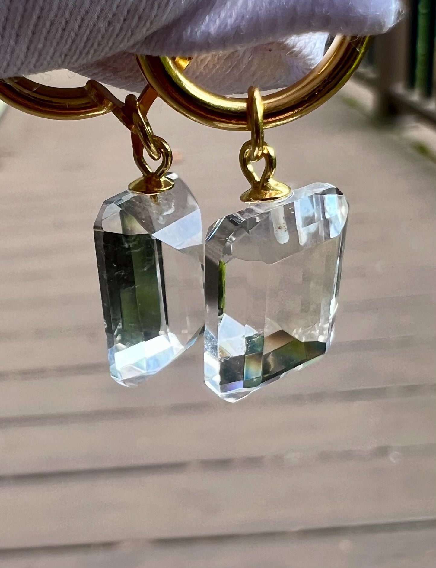 Certified natural clear quartz earrings/ Pyramid shaped Faceted clear quartz/S925 earrings 天然净体白水晶耳环 糖塔形刻面耳坠  纯银耳扣  #0439