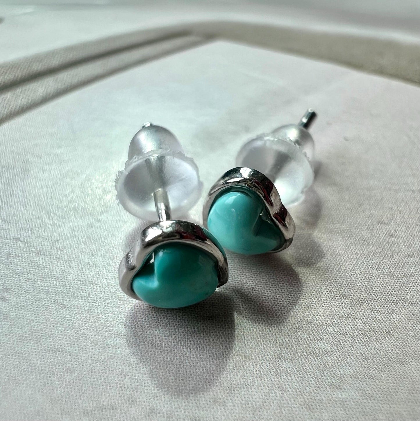 Certified natural turquoise earrings /light blue turquoise/heart shape stud earrings sterling silver/ 天然湖北绿松石耳钉 原矿无优化 浅蓝爱心形纯银耳环#1055