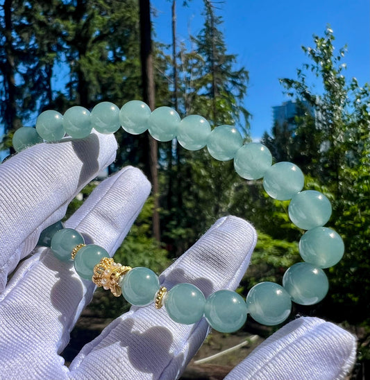 7.8mm Certified natural untreated Grade A Jade bracelet/Guatemala Jadeite bracelet/icy blue Jadiete  天然精品无优化冰种蓝水翡翠手串 起胶起莹光#0172 晴水蓝