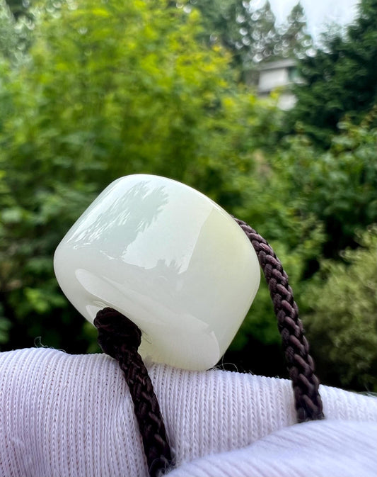 Certified natural jade/Siberian brown white Nephrite donut lucky pendant/circle safety pendant necklace 天然软玉 俄料糖白玉 转运珠 平安扣 吊坠项链 #6819 一口糖 亮白细润 胖墩墩