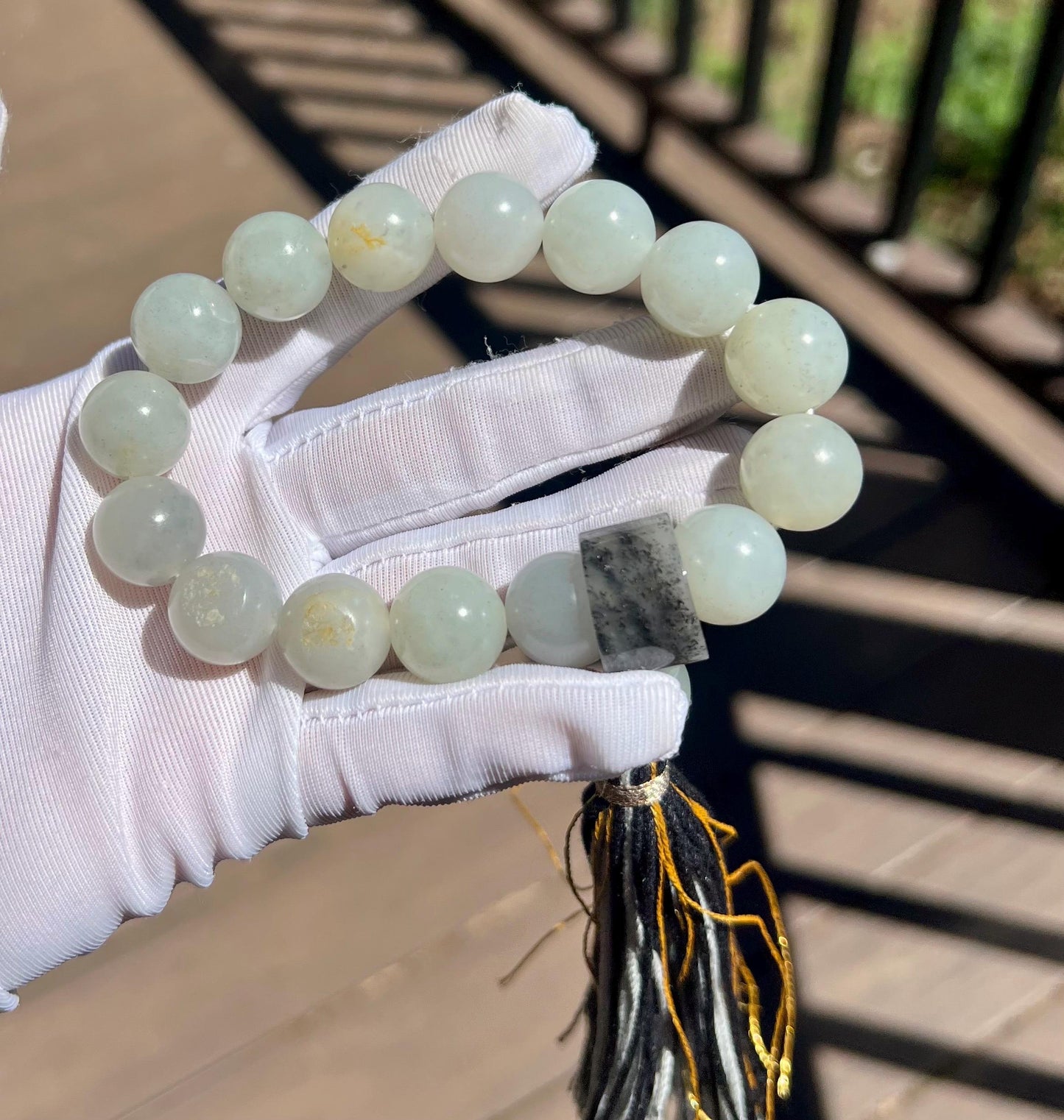 13.8mm Certified natural jade/ white Qinghua Nephrite bracelet/white Qinghua river nephrite/ 天然软玉 子料白玉 点墨青花 圆珠手串 #3061 原皮毛孔