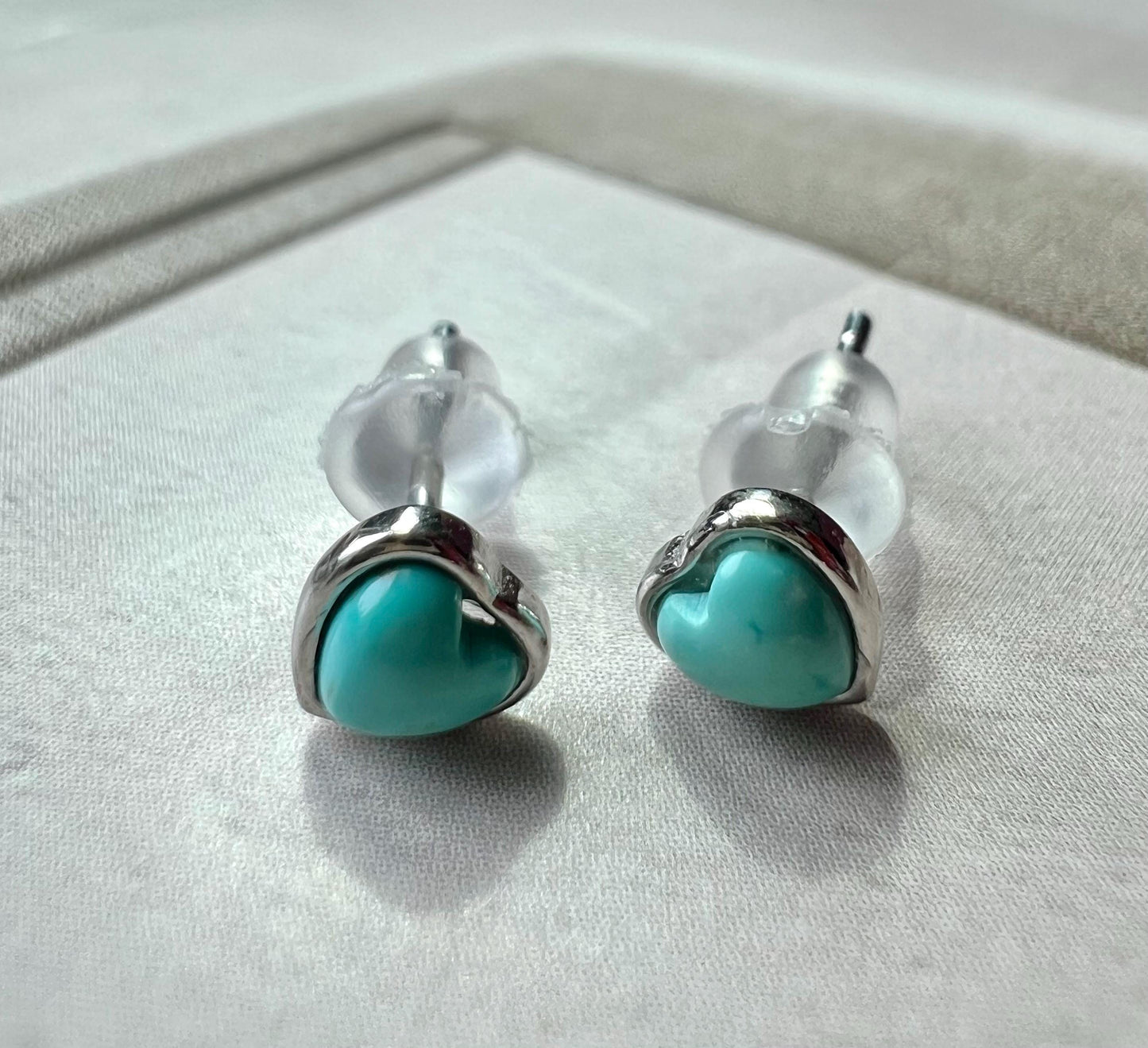 Certified natural turquoise earrings /light blue turquoise/heart shape stud earrings sterling silver/ 天然湖北绿松石耳钉 原矿无优化 浅蓝爱心形纯银耳环#1055