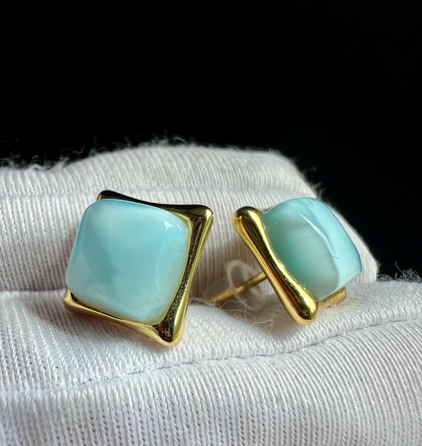 Certified natural Larimar earrings /sea and sky color/square shape stud earrings sterling silver/ 天然海纹石耳钉 耳环 方形切割 波浪纹纯银镶嵌#1052 全玉化