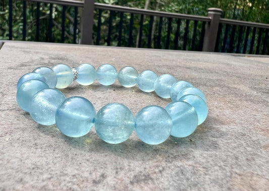 11.4mm+ Certified natural Aquamarine icy blue bracelet Untreated Undyed/aquamarine with mica glitter/ 天然无优化 冰川蓝海蓝宝手串 共生银云母闪片#0723 闪片海蓝宝