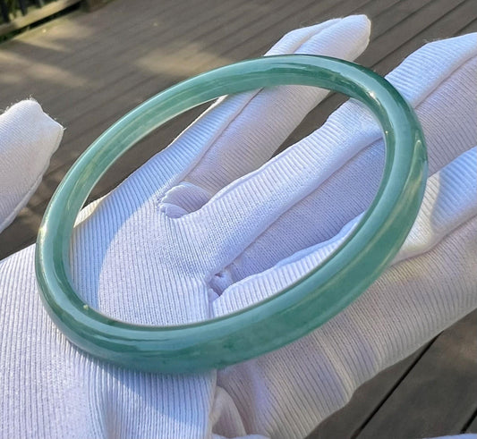 56.3mm Certified natural untreated Grade A Jade bangle /Guatemala Jadeite dangling bangle bracelet/icy blue天然无优化冰种蓝水飘花翡翠手镯 #3852美人条 叮当镯