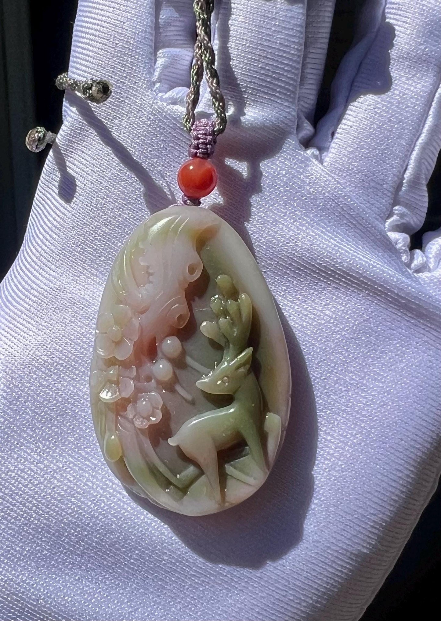 Certified natural Sichuan old mine Yanyuan agate pendant/ pink green Yanyuan Agate flower and Sika deer天然精品 川料盐源玛瑙 粉绿紫三色梅花和梅花鹿#2074满色满肉 高玉化度
