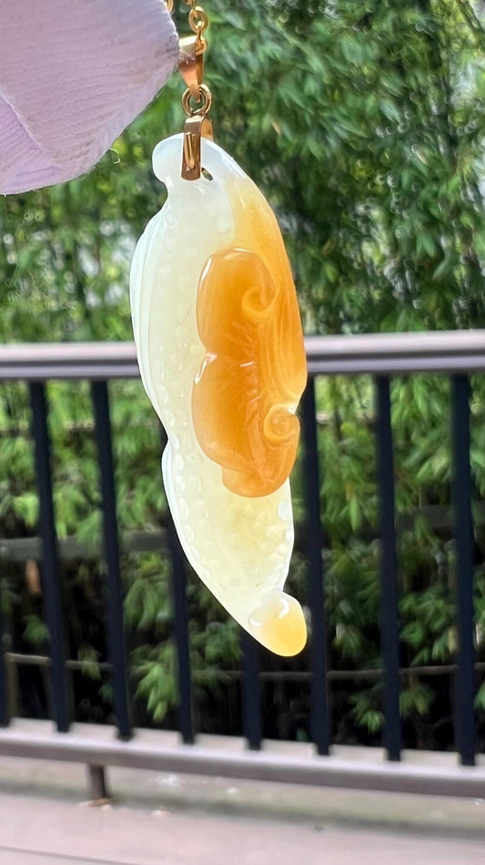 Certified natural jade/ Qiemo brown white nephrite carved Ruyi peanut pendant necklace/gold 18k 天然精品软玉 且末糖白玉生生如意吊坠  特细料#5532