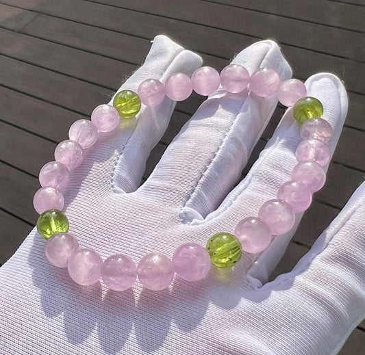 7.7mm Certified Kunzite Bracelet: Lilac Purple Cat's Eye/ with Peridot