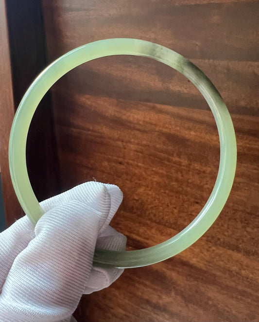 59.2mm Certified natural jade/ icy light green with purple nephrite thin Bangle 天然软玉 晴水带紫  细圆条手镯 美人条 冰润起莹光 #0747 叮当镯