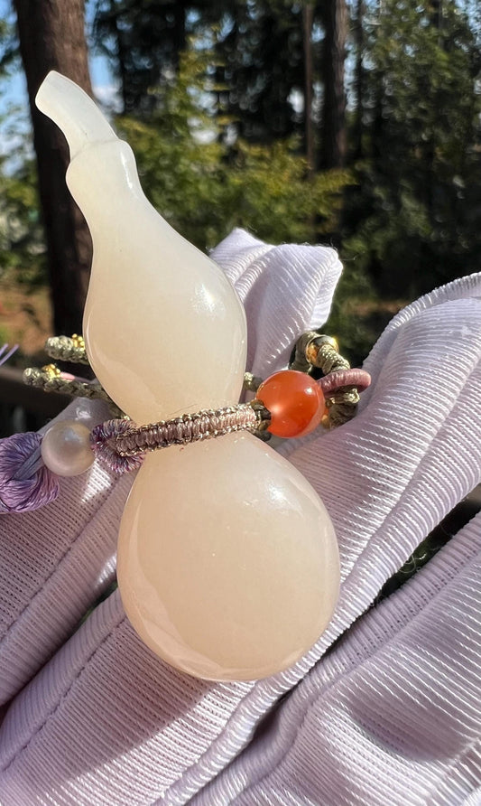 Nephrite Jade Gourd Pendant: Natural lotus pink Jade Amulet #4352 正藕粉色